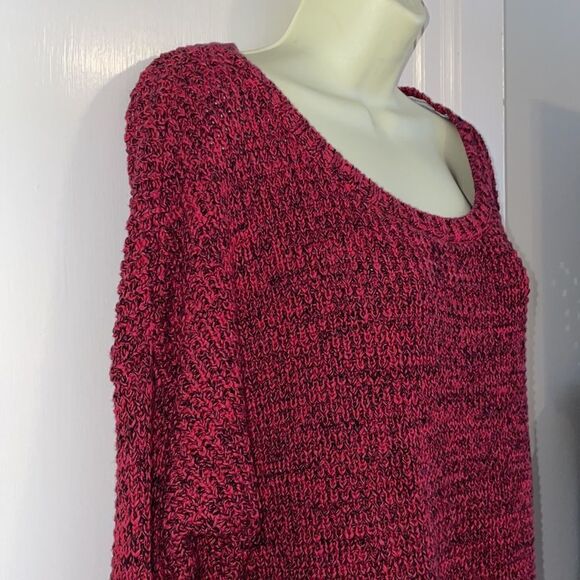 Victoria’s Secret red & black cotton slouchy sweater - Picture 5 of 10